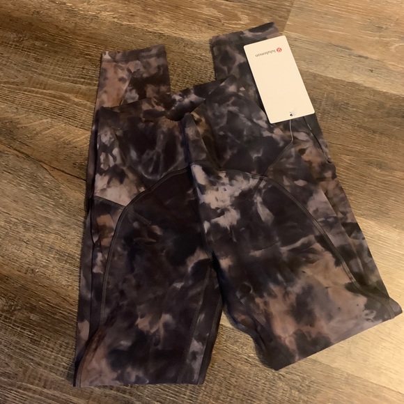 Lululemon diamond dye unlimit tights - Picture 2 of 2